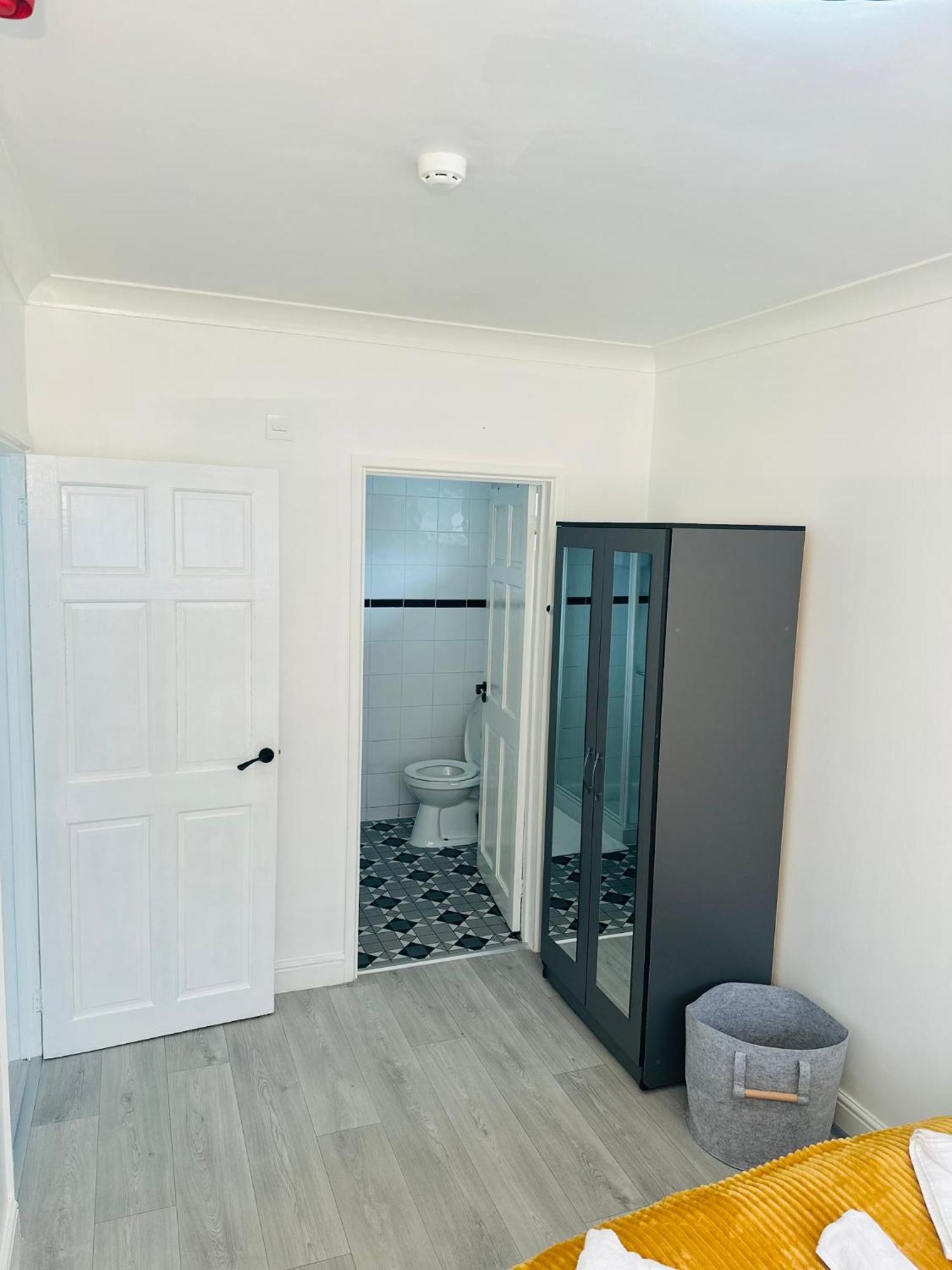 Cozy Haven Your Perfect 1Bed Le2 Leicester Kültér fotó